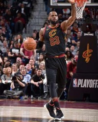  老将临危受命救主，率队惊险保级成功