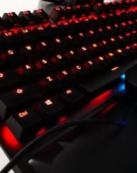  电竞外设黑科技频现 磁轴键盘提升操作精准度