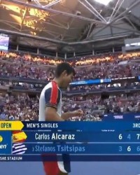  西西帕斯单反建功，雅典赛主场折桂