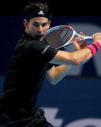  雨中激战考验意志，德约险胜晋级决赛