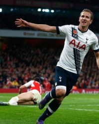  网坛新锐挑战传统，年轻力量改写格局