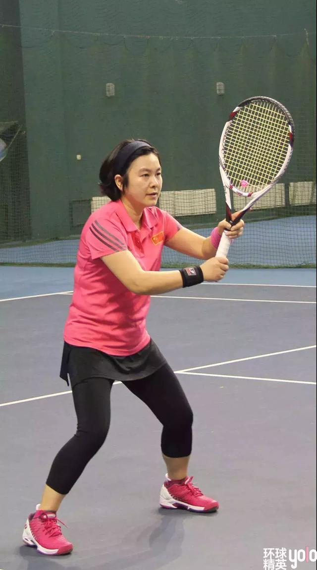  老年网球爱好者增多，养生打法注重节奏控制