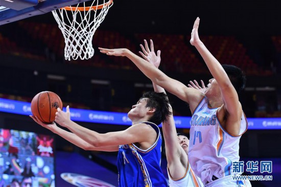  江苏肯帝亚失误连连不敌新疆伊力特