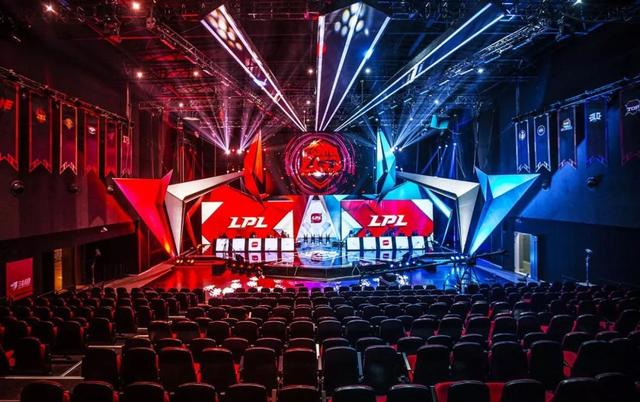  电竞战术革新引领全新竞技潮流