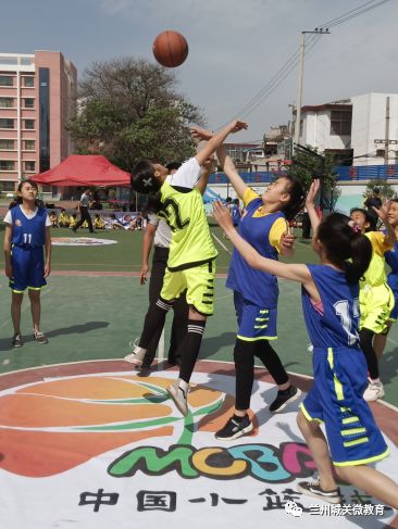  篮球公益行点燃山区孩童梦想