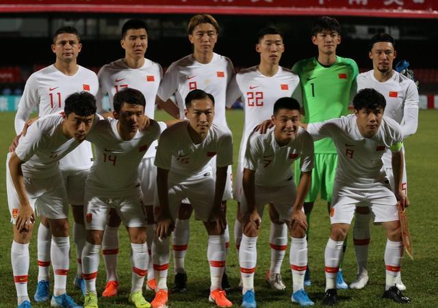  保级大战白热化，弱旅殊死一搏创造奇迹  