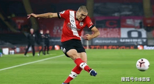  英超黑马逆袭登顶，传统豪强面临挑战  