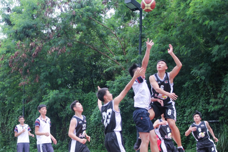  国际篮球友谊赛促进文化交流